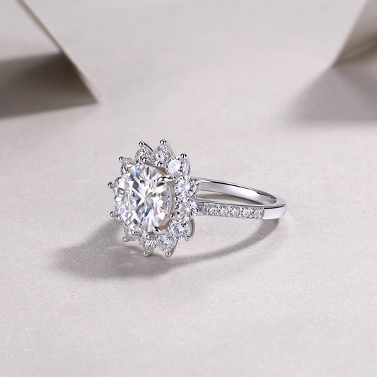 Sunflower Radiance Moissanit Ring
