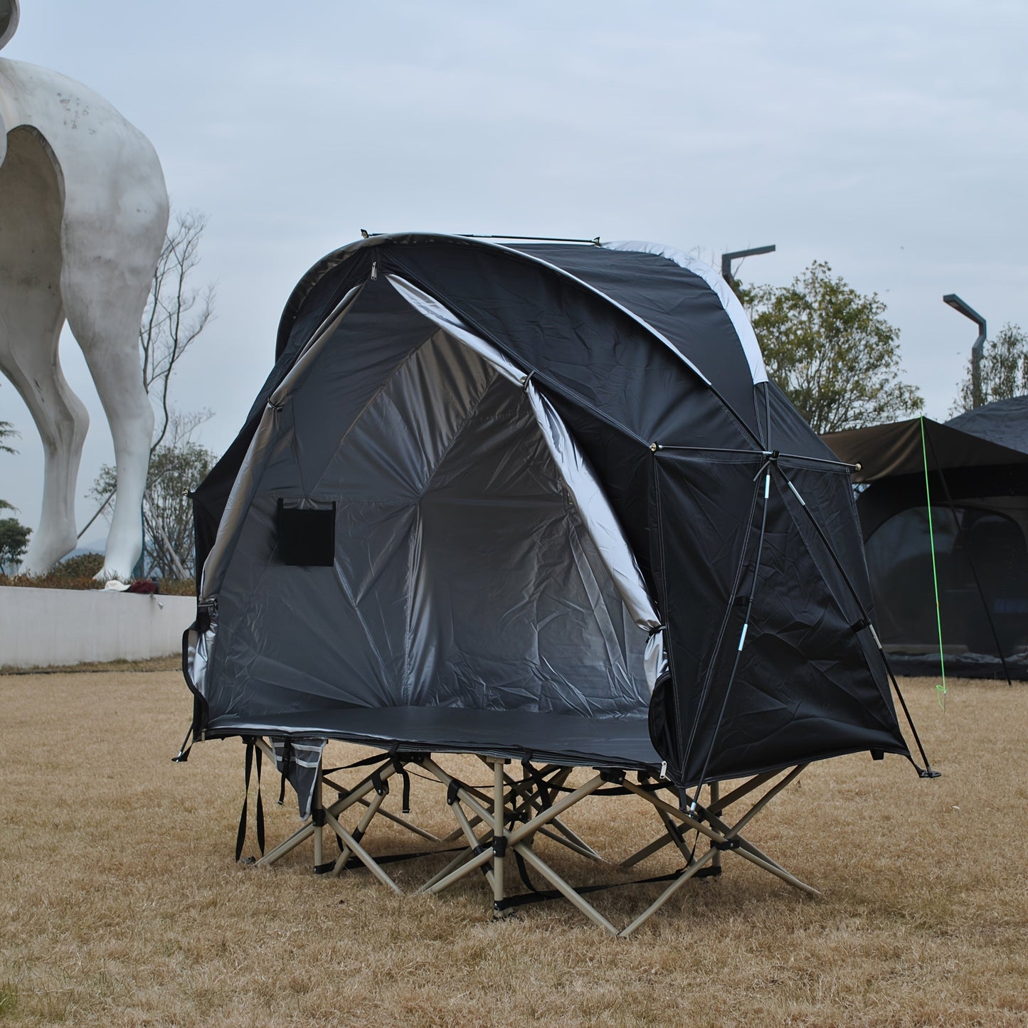 2 in 1 Outdoor Zelt für Feldbett und Boden mit PU4000 Wetterschutz