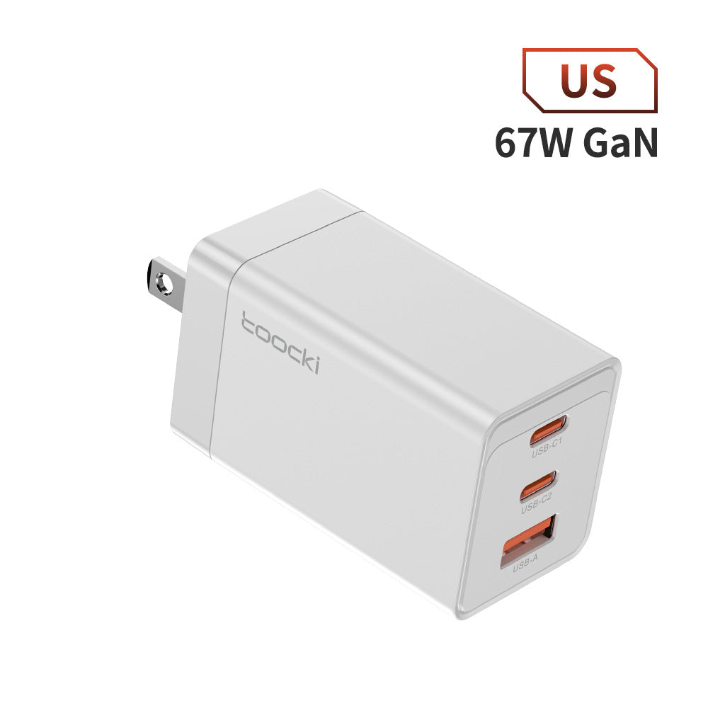 Schnellladegerät „Power Core 67W Pro“ – Kompakt, leistungsstark & vielseitig