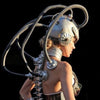 Futuristisches Cyberpunk-Kostüm mit Tech-Helm, Schläuchen und mechanischen Sci-Fi-Elementen auf schwarzem Hintergrund.