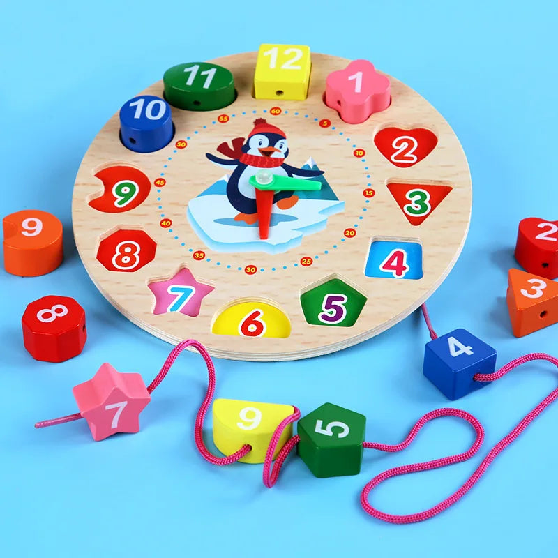 Montessori Lernuhr aus Holz mit Zahlen und Fädelspiel für Kinder