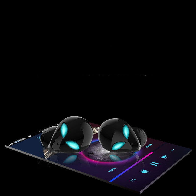 Kabellose Gaming Earbuds mit futuristischem LED-Design und Bluetooth-Musiksteuerung für unterwegs und Gaming