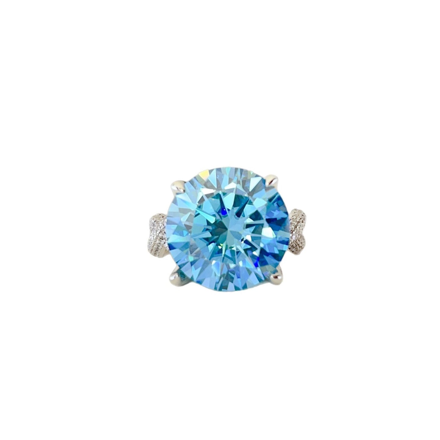 Luxus Ring „Azure Crown Moissanite“