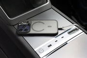 iPhone 17 MagSafe Hülle für Tesla Halterung mit Tether Tab
