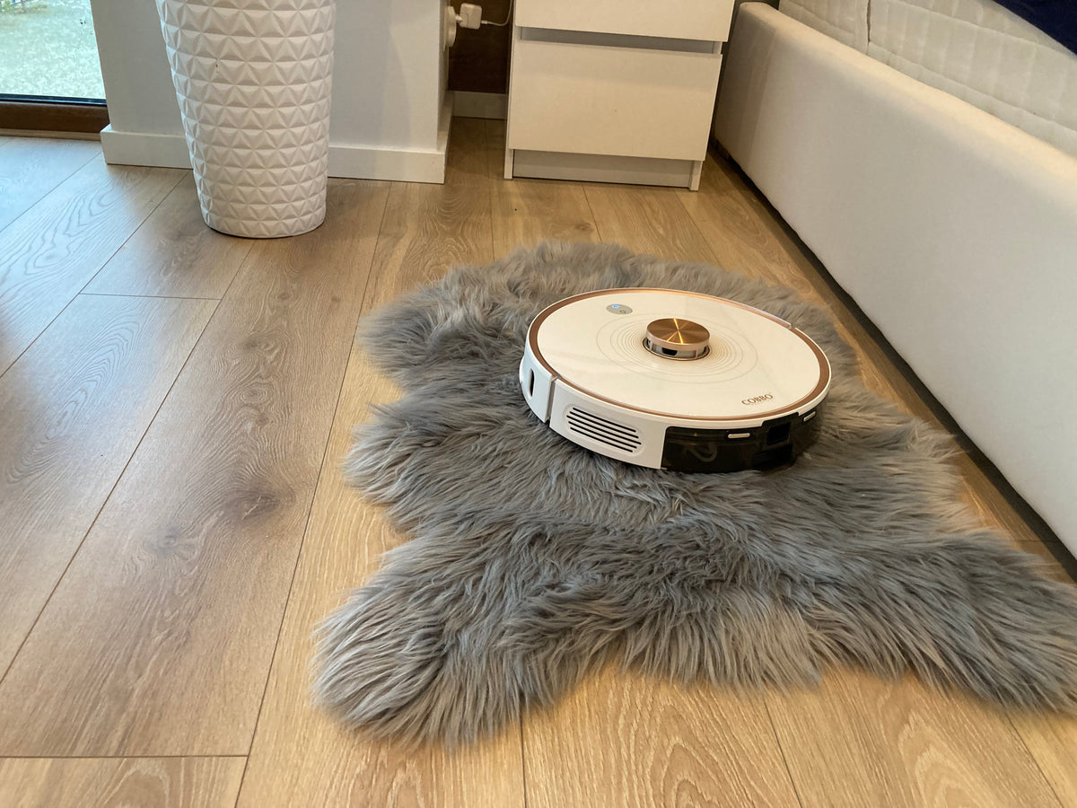 COBBO PRO 27 UV Saugroboter mit Wischfunktion und Absaugstation