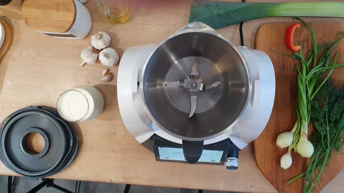 Multifunctional Kitchen Robot COBBO 7-7